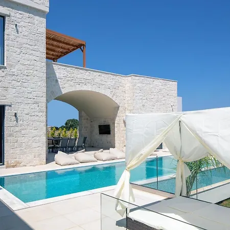 Villa Sorin Villa, Boasting Pool & Heated Whirlpool, By Thinkvilla