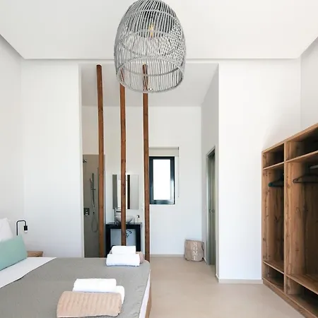 Sorin Villa, Boasting Pool & Heated Whirlpool, By Thinkvilla * Atsipopoulo