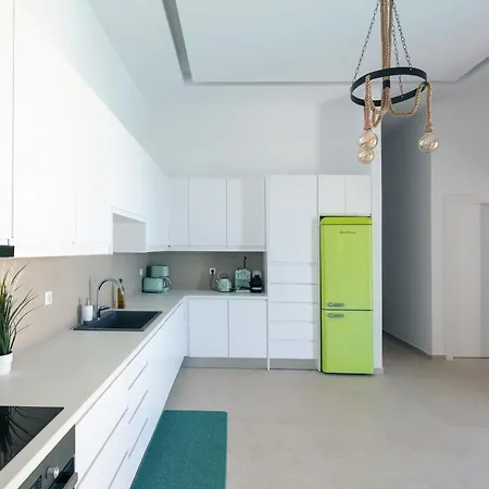 Sorin Villa, Boasting Pool & Heated Whirlpool, By Thinkvilla * Atsipopoulo